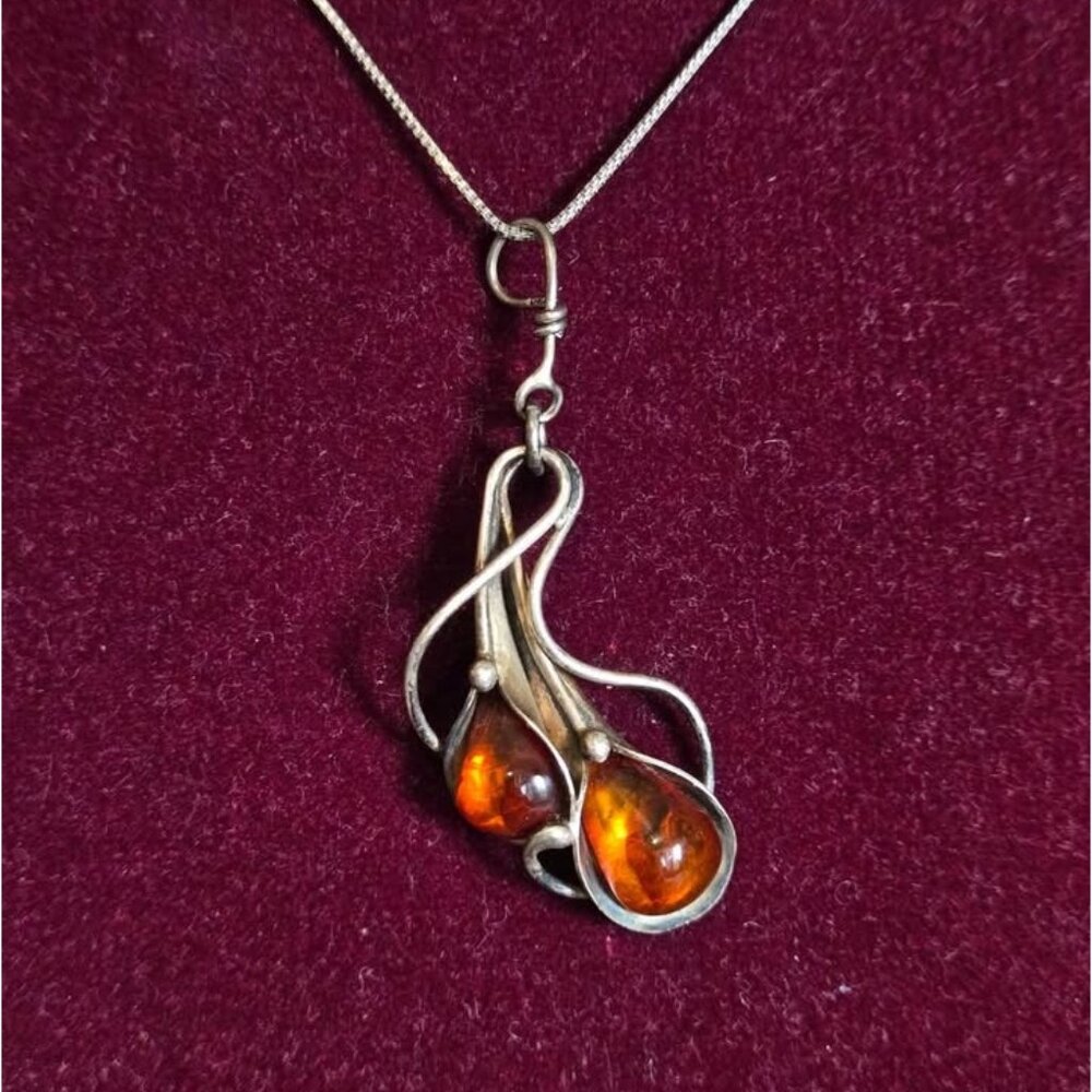 Sterling Silver & Amber Calla Lily Pendant Art Nouveau Reclaimed Vintage Jewelry